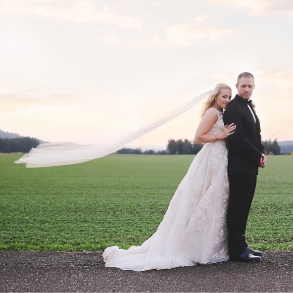 Hello from Oregon! 🌲🦦☀️ - Picture 4 of 5